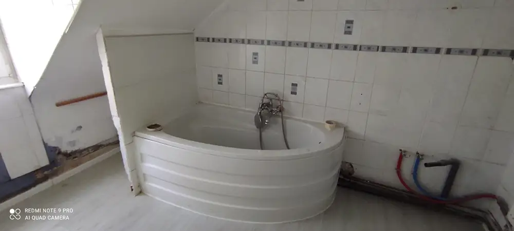 Salle de bain avant travaux